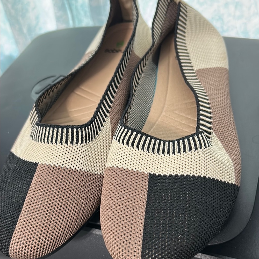 Beige and Brown Knit Slip-On Flats with Geometric Design